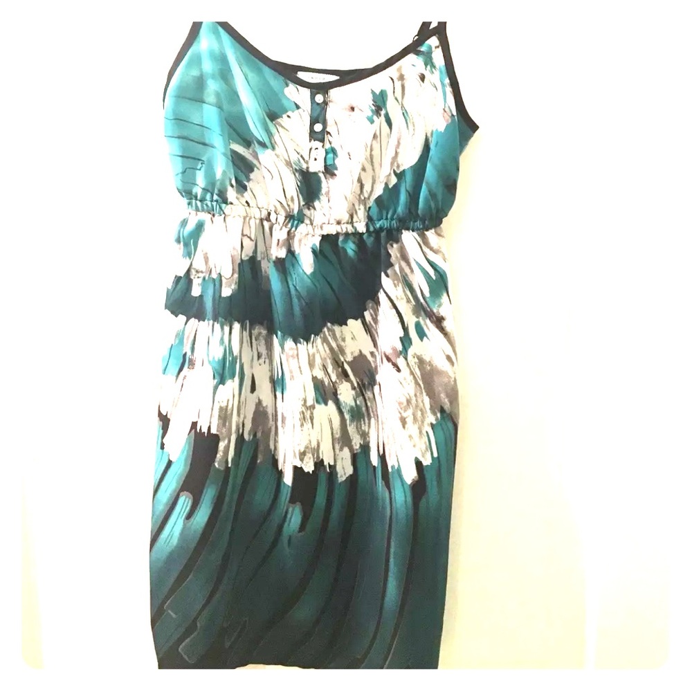 👗 3 items for $25